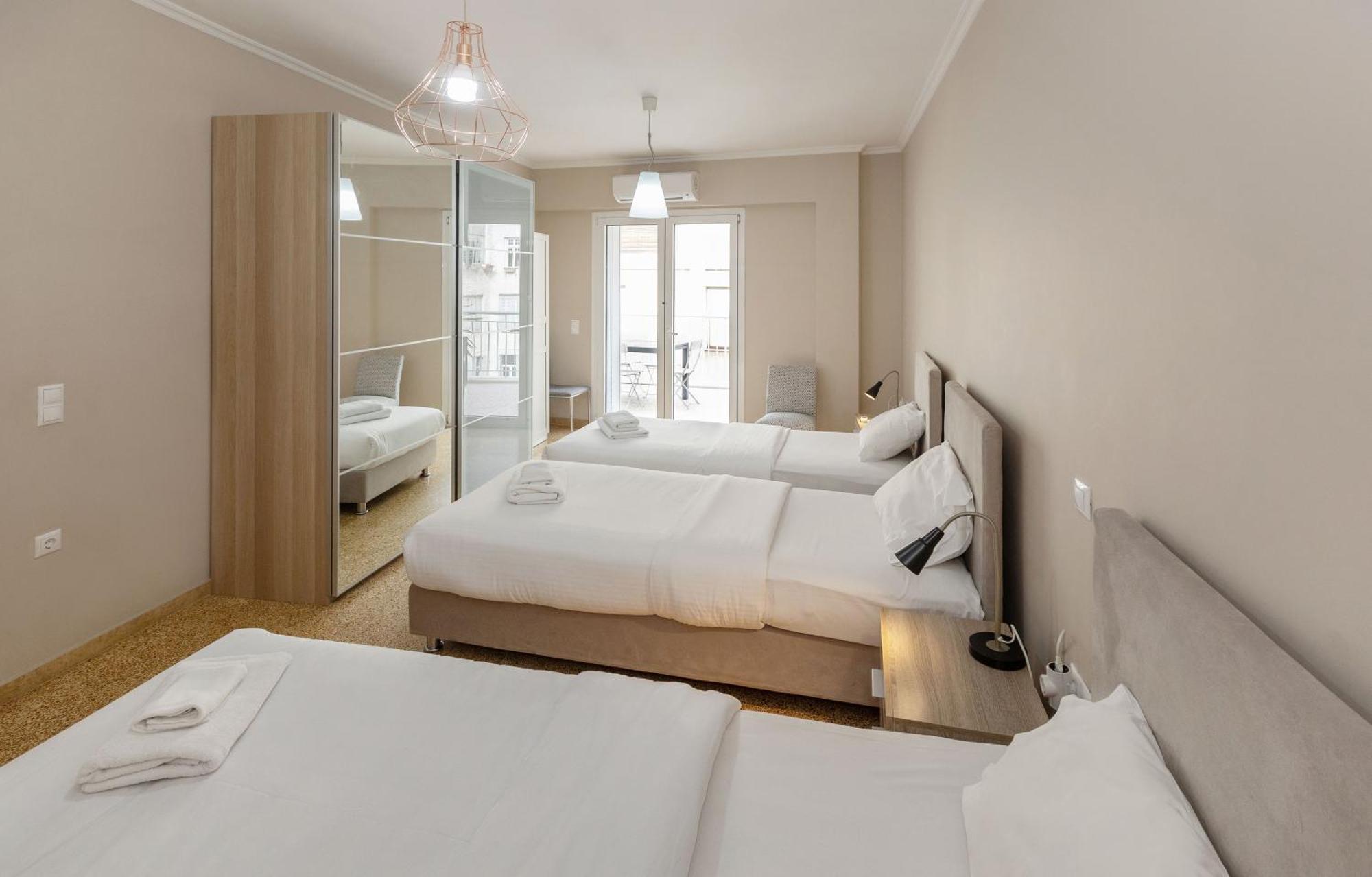 Leonidas Loft In The Heart Of Athens By Ghh Exterior photo